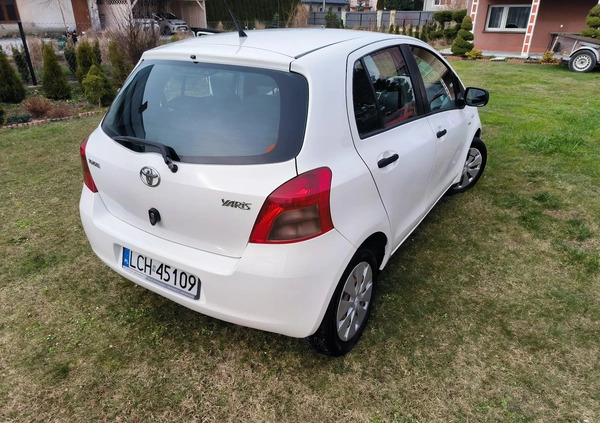 Toyota Yaris cena 7999 przebieg: 390000, rok produkcji 2008 z Chełm małe 172